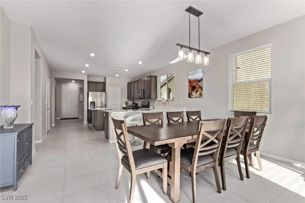 6909 Toll Mountain, North Las Vegas, NV 89086