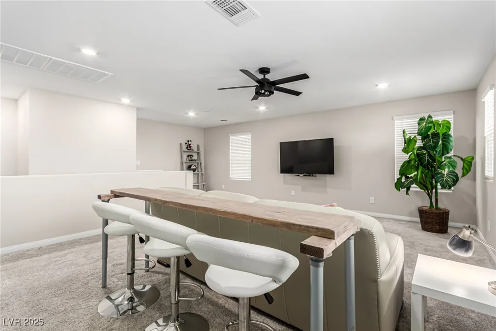 6909 Toll Mountain, North Las Vegas, NV 89086