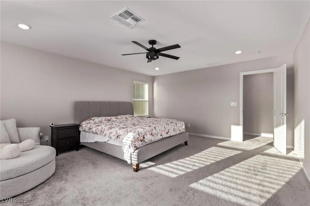 6909 Toll Mountain, North Las Vegas, NV 89086
