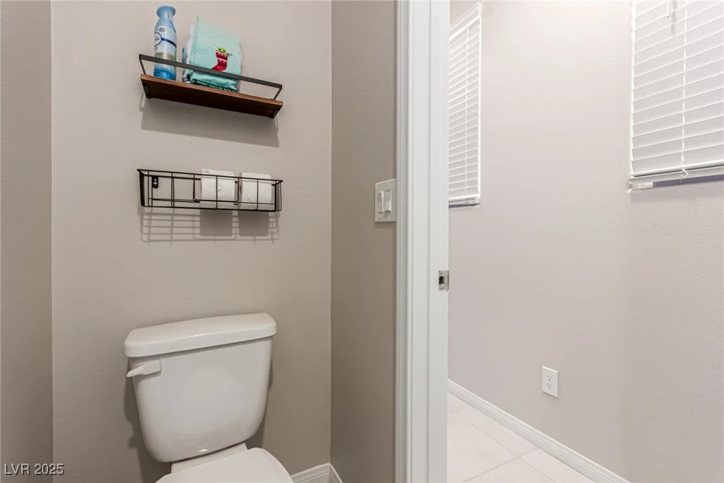 6909 Toll Mountain, North Las Vegas, NV 89086