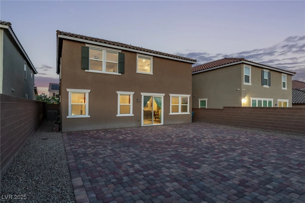 6909 Toll Mountain, North Las Vegas, NV 89086