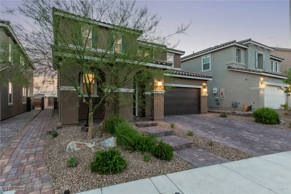 6909 Toll Mountain, North Las Vegas, NV 89086
