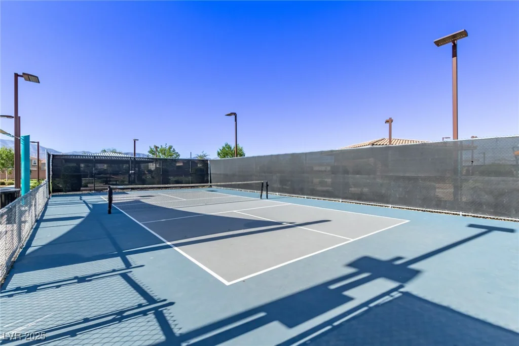 6909 Toll Mountain, North Las Vegas, NV 89086
