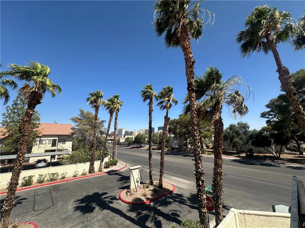 3681 Melonies, Las Vegas, NV 89103