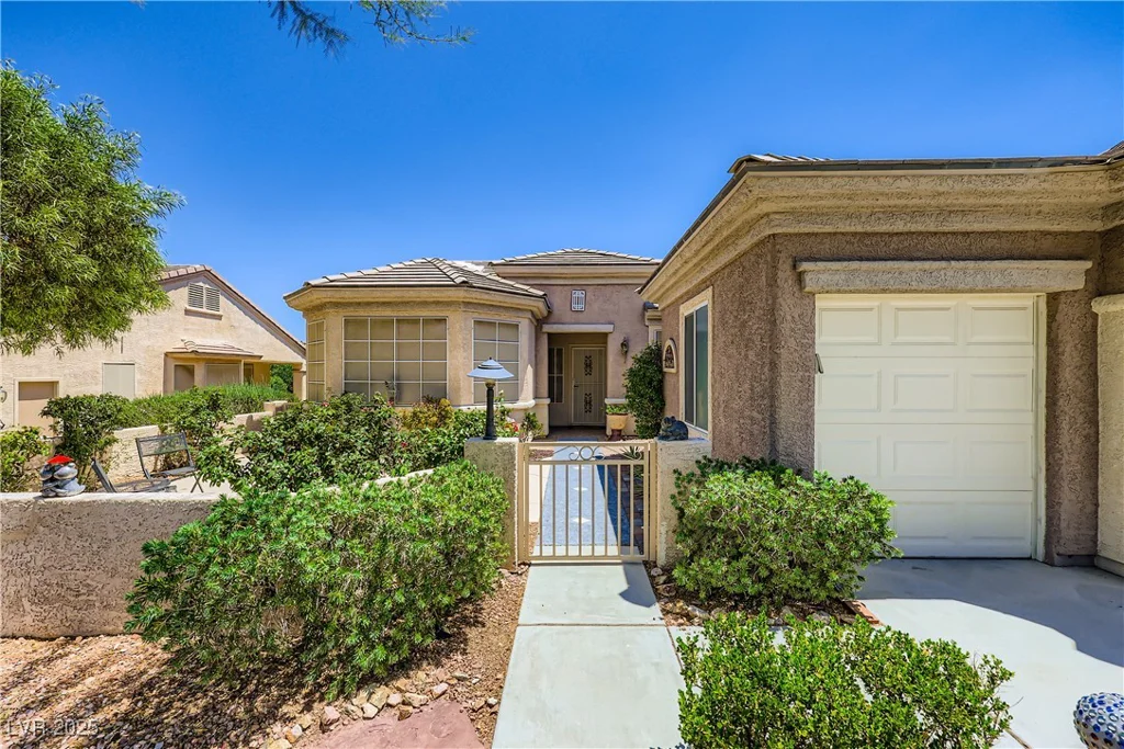 2016 Biloxi, Henderson, NV 89052