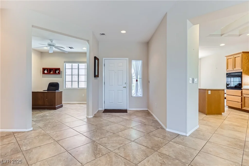 2016 Biloxi, Henderson, NV 89052