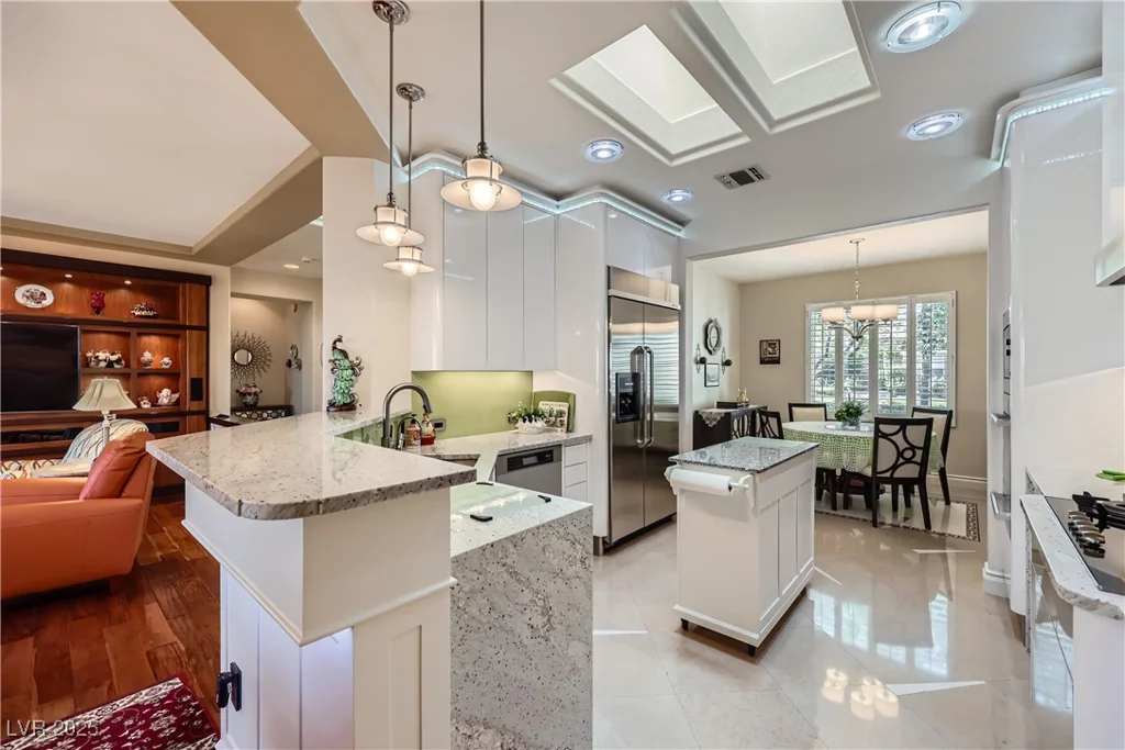 1897 Holdenville, Henderson, NV 89052