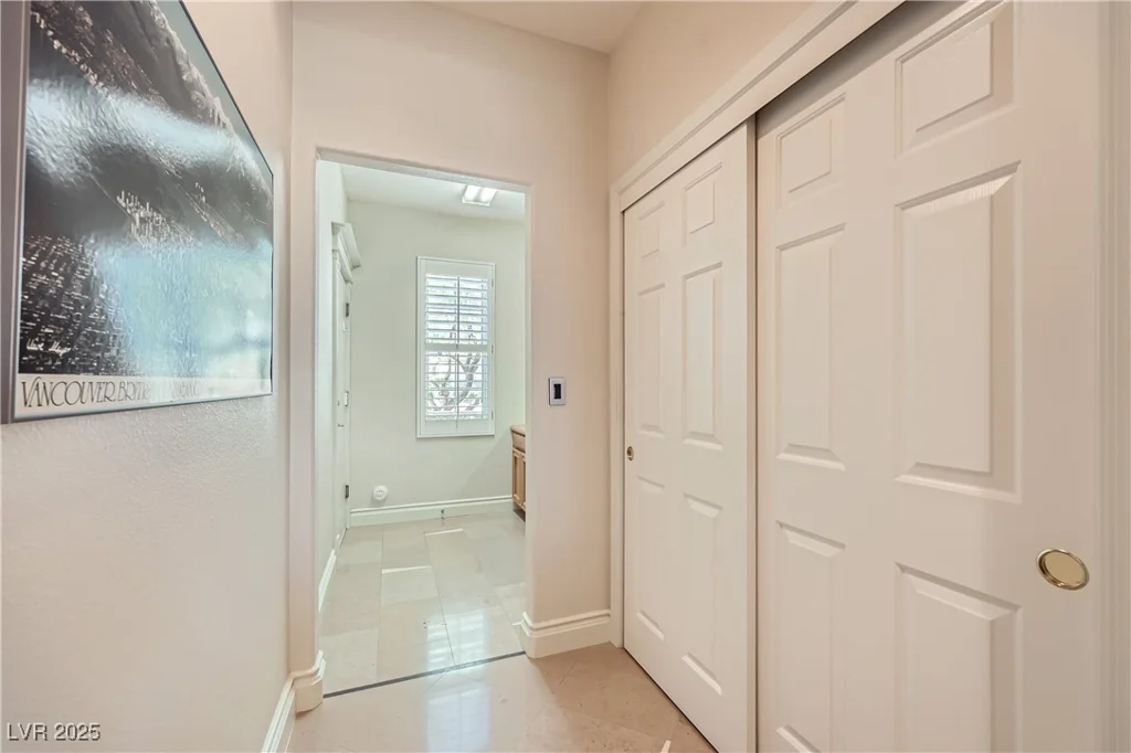1897 Holdenville, Henderson, NV 89052