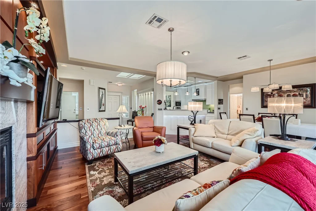 1897 Holdenville, Henderson, NV 89052