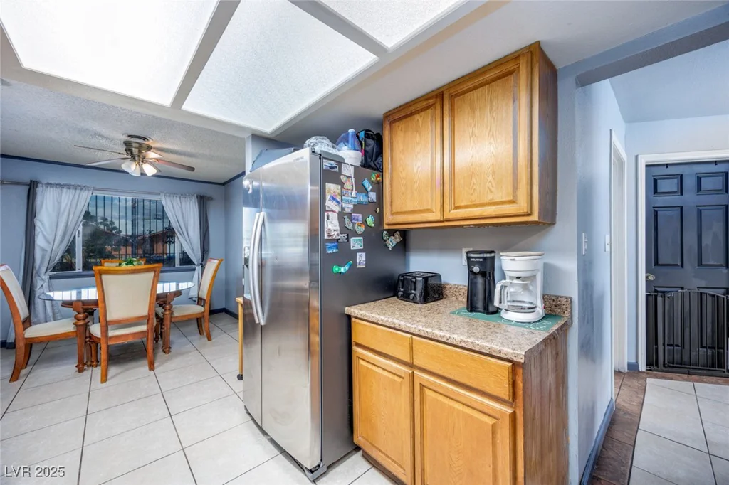 224 Catalini, Las Vegas, NV 89107