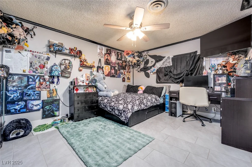 224 Catalini, Las Vegas, NV 89107