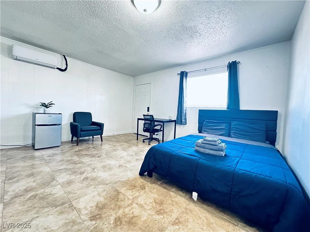 5821 Marka, Las Vegas, NV 89108