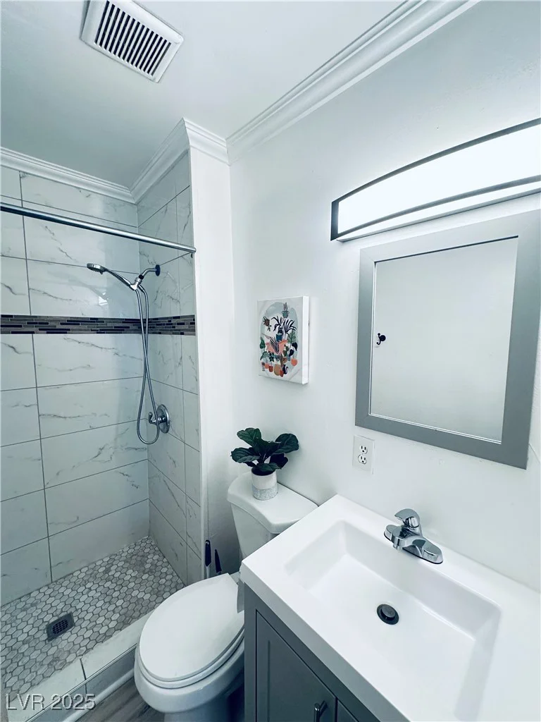 5821 Marka, Las Vegas, NV 89108