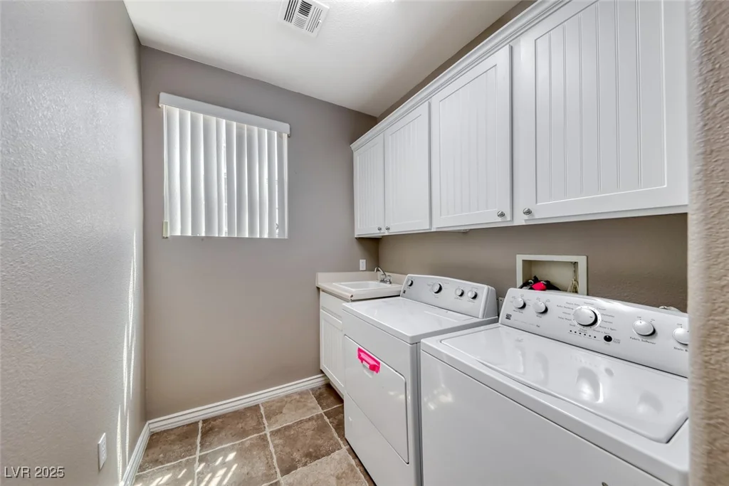 7548 French Springs, Las Vegas, NV 89139