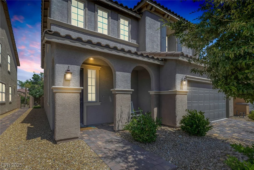 7890 Miller, Las Vegas, NV 89113