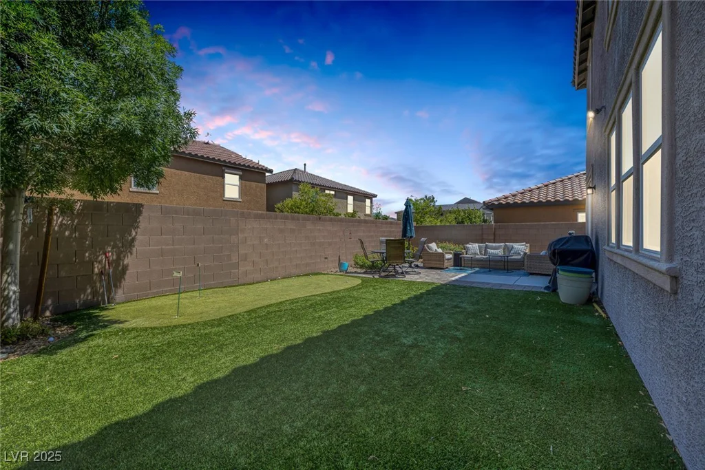 7890 Miller, Las Vegas, NV 89113