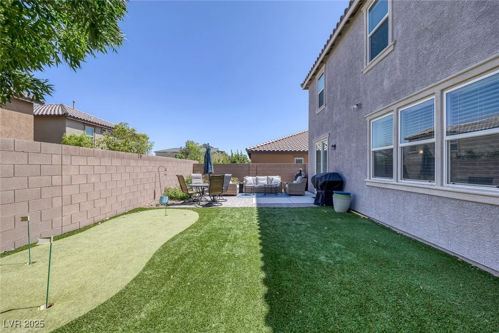 7890 Miller, Las Vegas, NV 89113