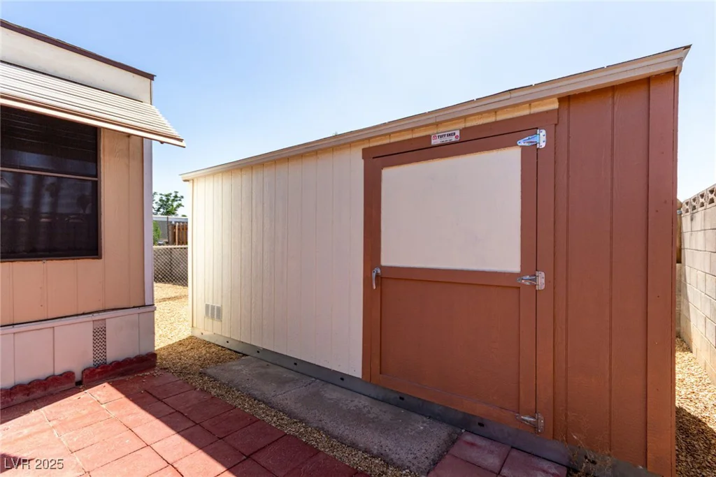3471 Cape Cod, Las Vegas, NV 89122