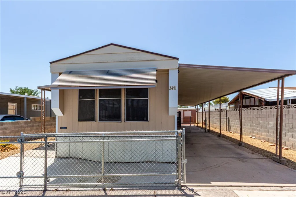 3471 Cape Cod, Las Vegas, NV 89122