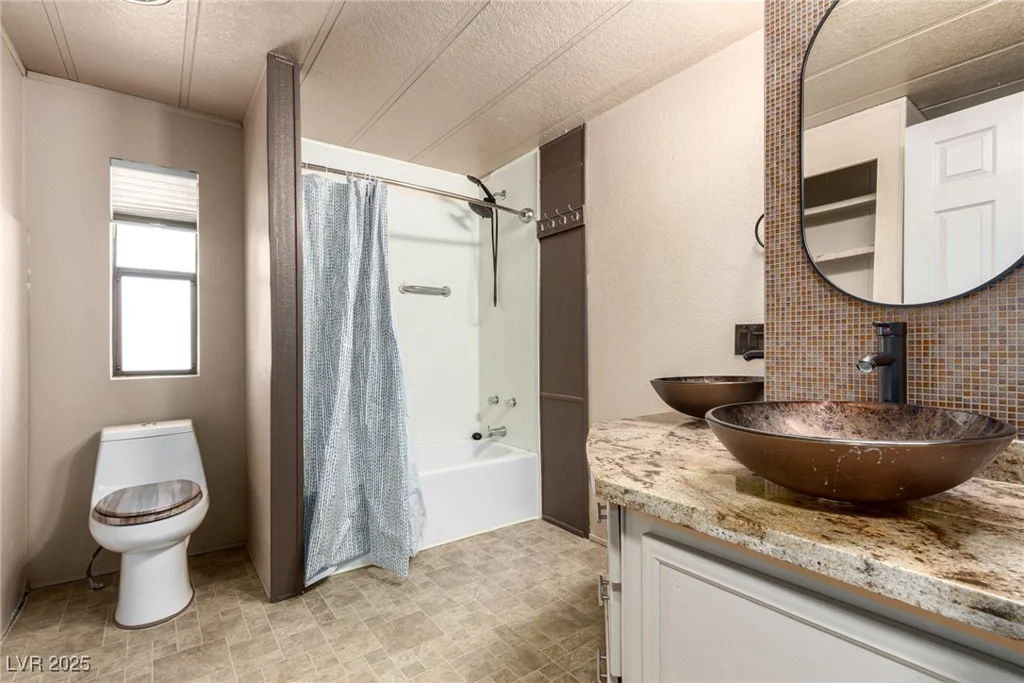 3471 Cape Cod, Las Vegas, NV 89122