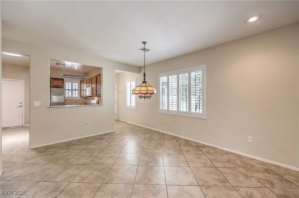 2540 Binary Stars, Henderson, NV 89044