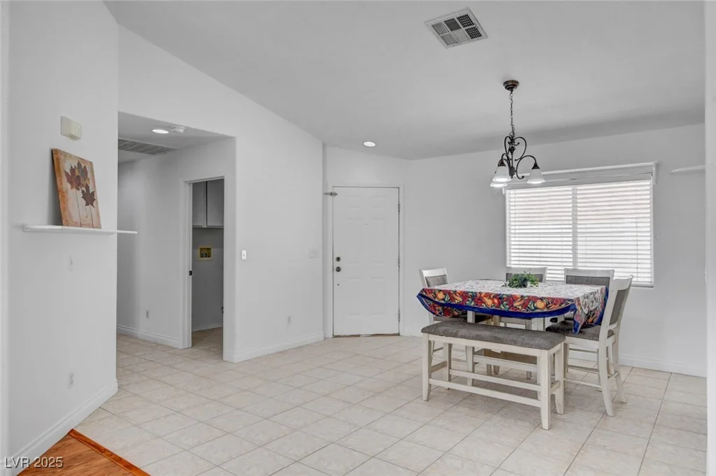 406 River Glider, North Las Vegas, NV 89084