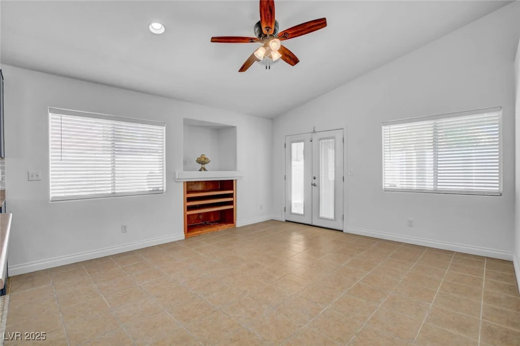 406 River Glider, North Las Vegas, NV 89084