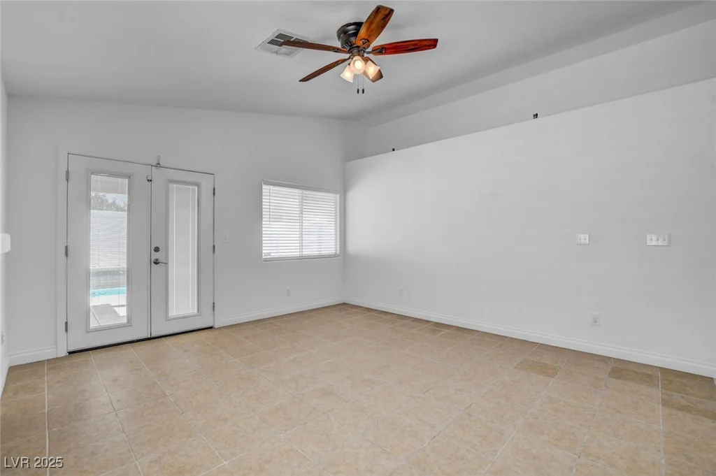 406 River Glider, North Las Vegas, NV 89084