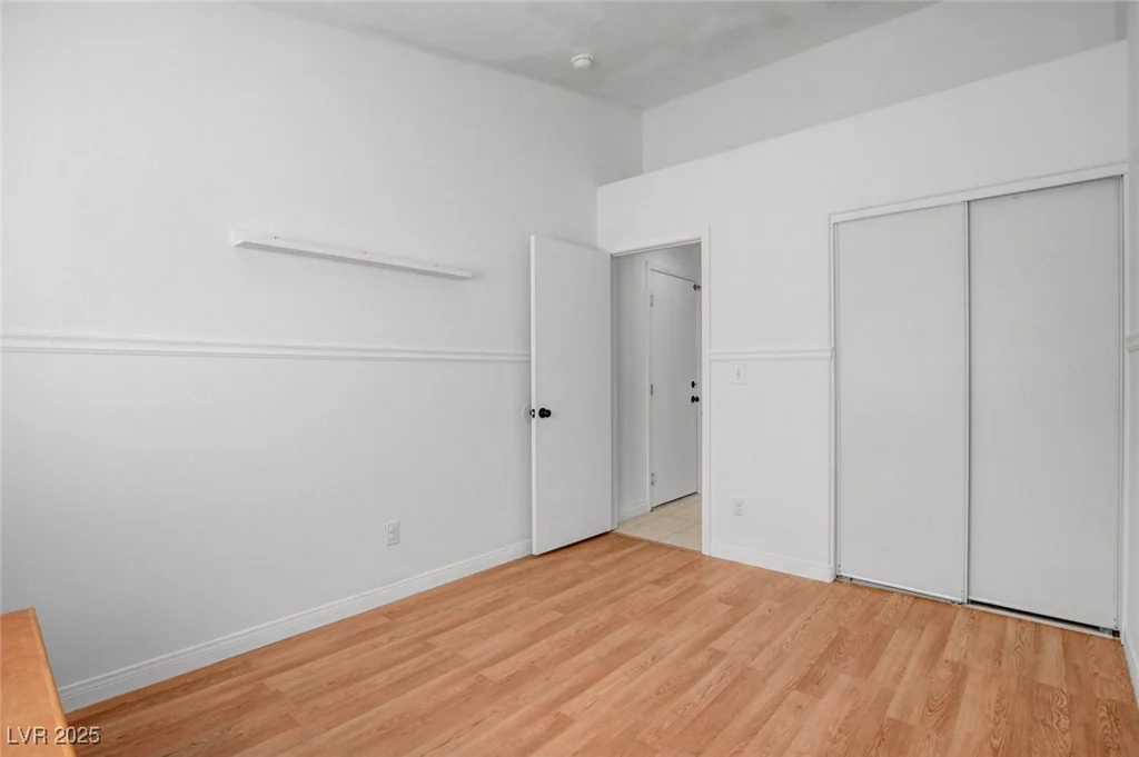 406 River Glider, North Las Vegas, NV 89084