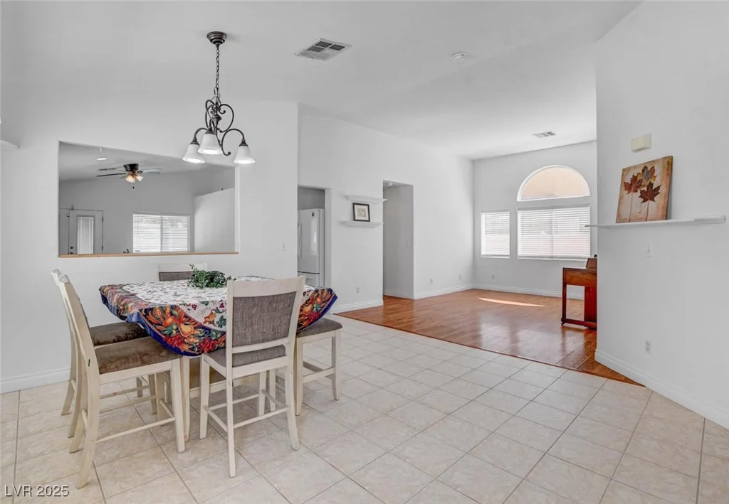 406 River Glider, North Las Vegas, NV 89084