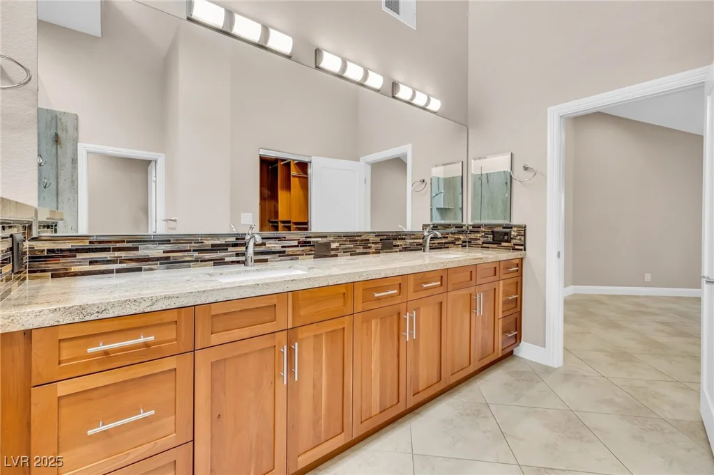 5123 Southern Hills, Las Vegas, NV 89113