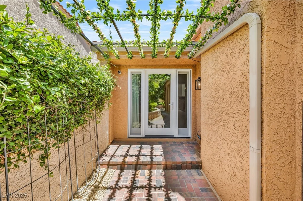 5123 Southern Hills, Las Vegas, NV 89113