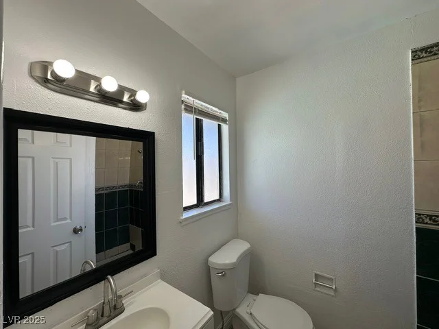 4200 Via Vaquero, Las Vegas, NV 89102