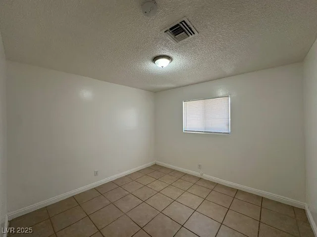 4200 Via Vaquero, Las Vegas, NV 89102