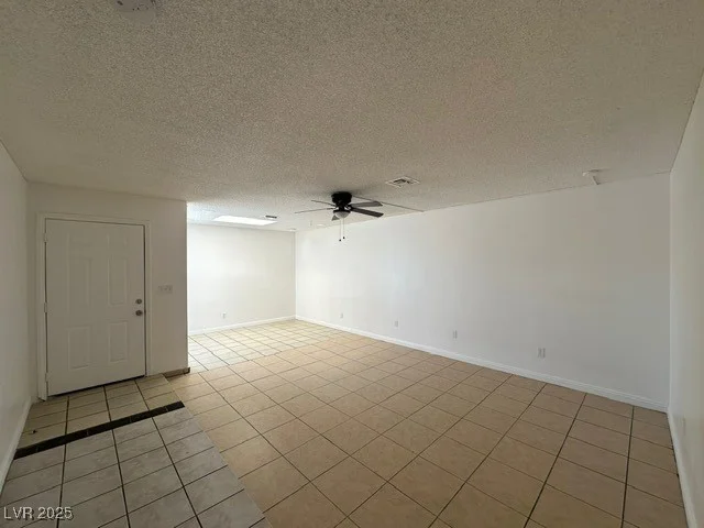 4200 Via Vaquero, Las Vegas, NV 89102
