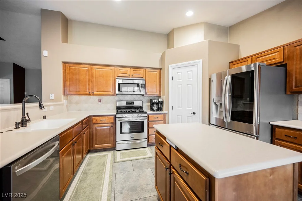 47 Desert Sunflower, Henderson, NV 89002