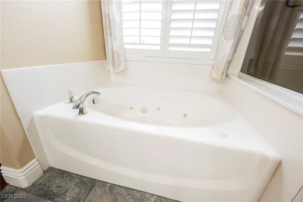 47 Desert Sunflower, Henderson, NV 89002
