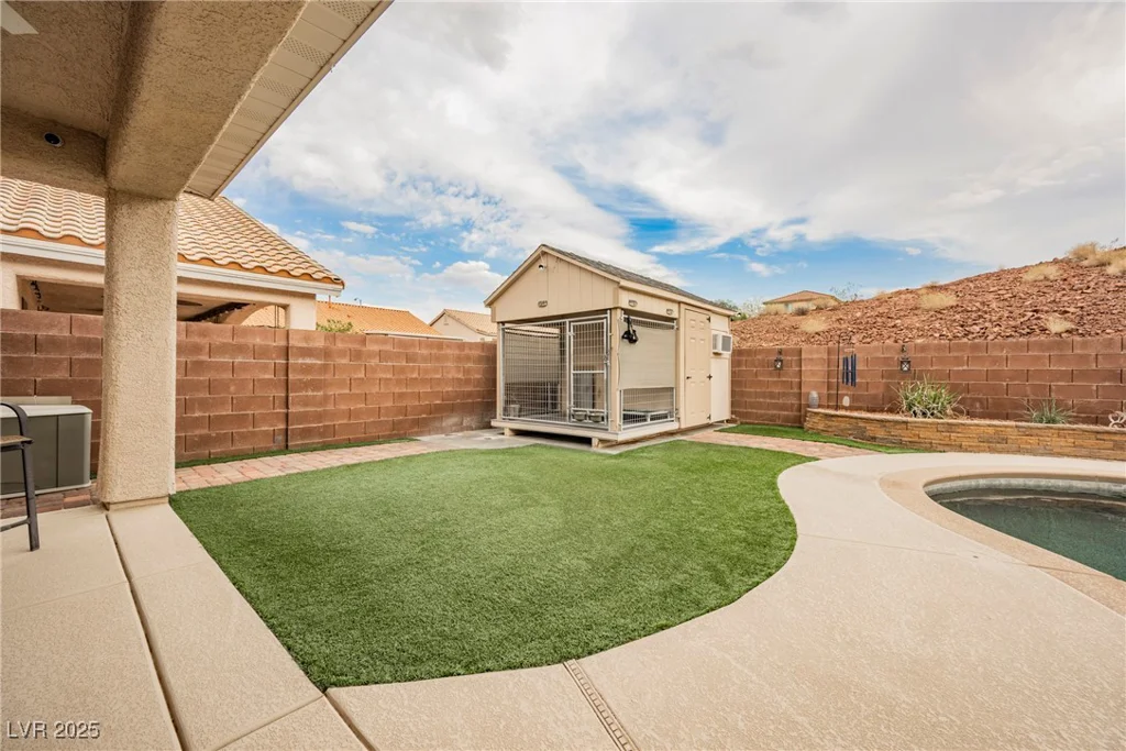 47 Desert Sunflower, Henderson, NV 89002