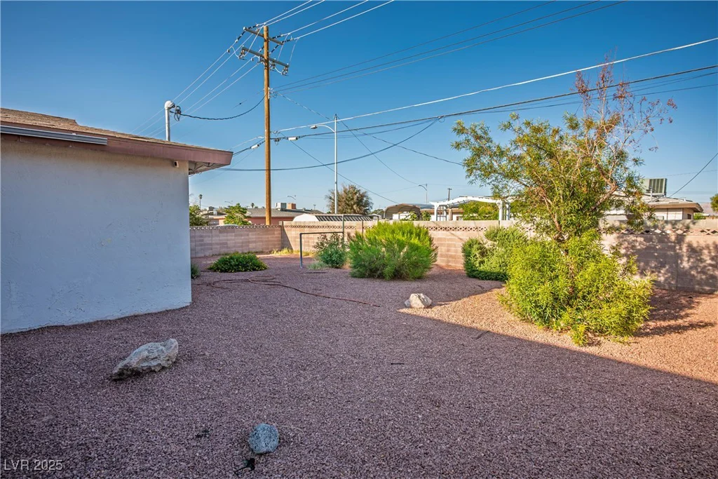 1716 Luning, Las Vegas, NV 89106