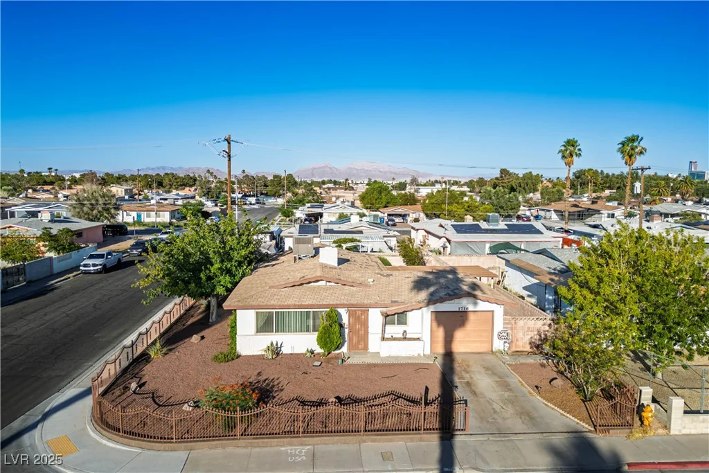 1716 Luning, Las Vegas, NV 89106