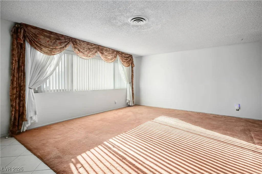 1716 Luning, Las Vegas, NV 89106