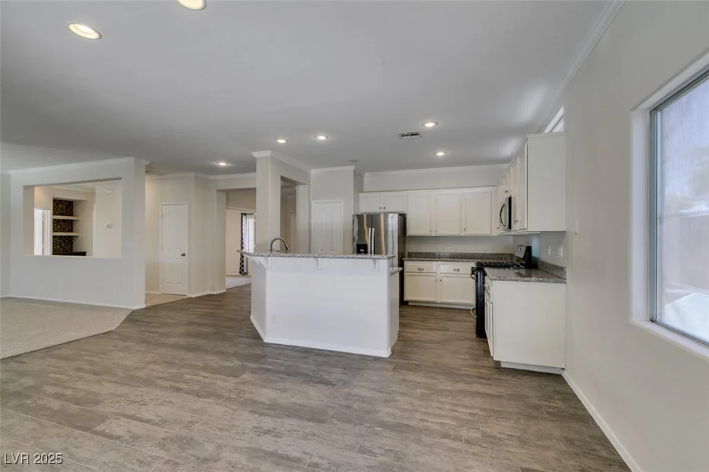 1453 Doggett, Las Vegas, NV 89123
