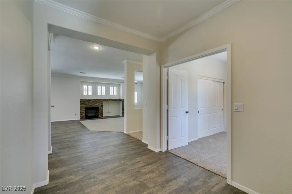 1453 Doggett, Las Vegas, NV 89123