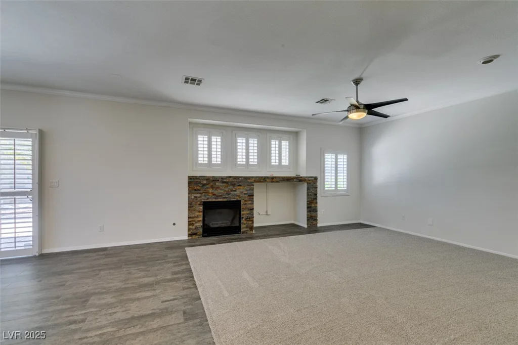 1453 Doggett, Las Vegas, NV 89123