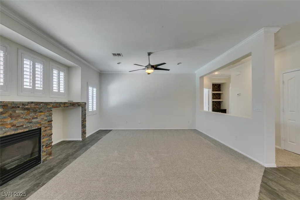 1453 Doggett, Las Vegas, NV 89123