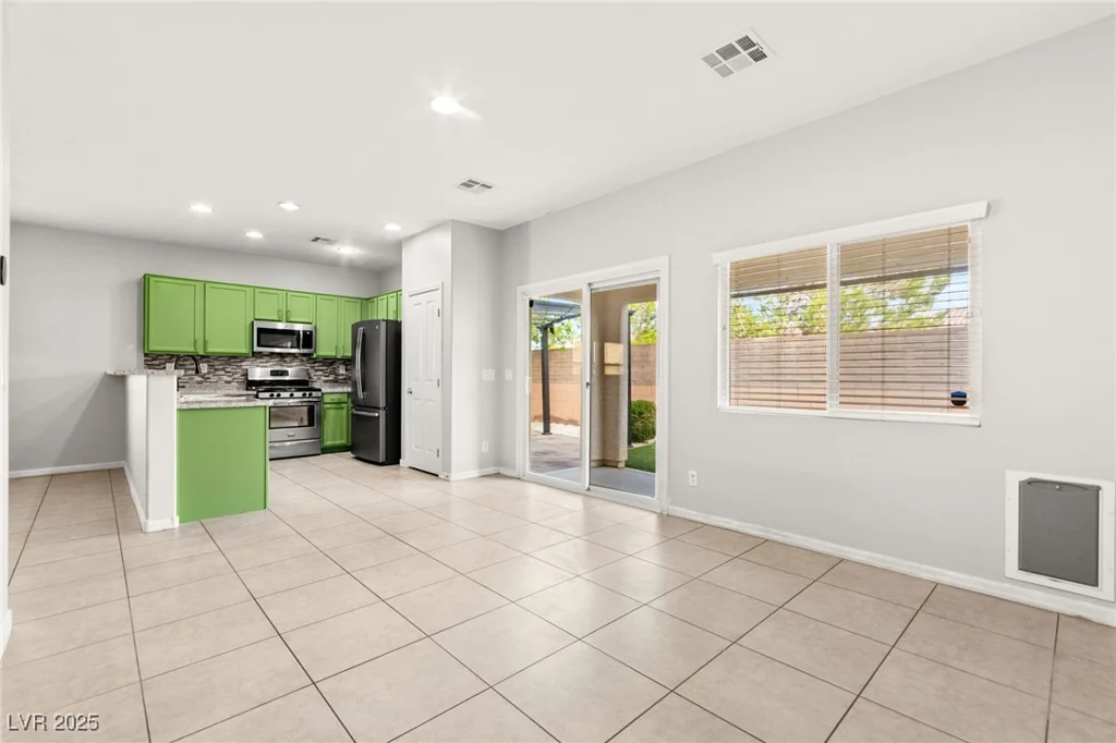 10557 Bandera Mountain, Las Vegas, NV 89166
