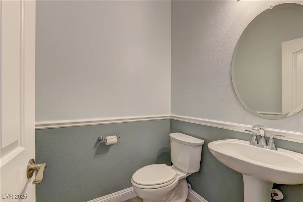 950 Marbelwood, Las Vegas, NV 89123