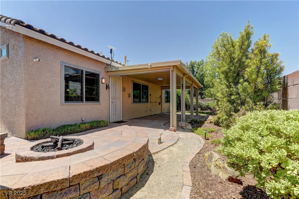 950 Marbelwood, Las Vegas, NV 89123