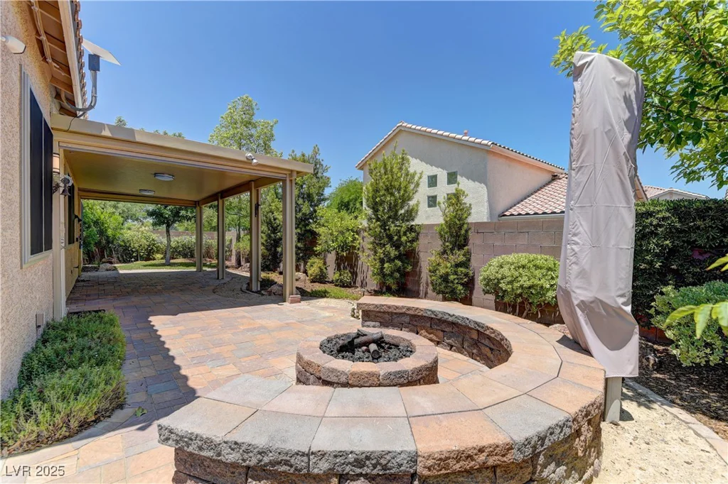 950 Marbelwood, Las Vegas, NV 89123