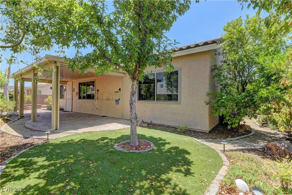 950 Marbelwood, Las Vegas, NV 89123